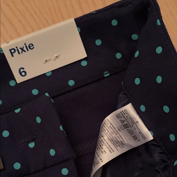 Old Navy women's pixie pants - Navy and Teal Dots - Picture 4 of 6